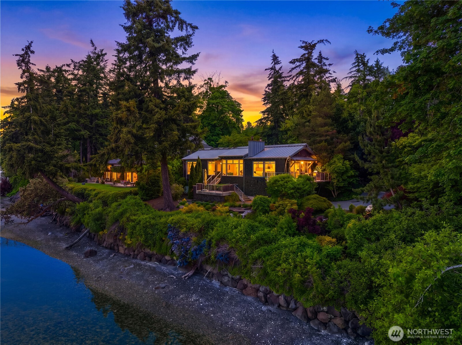 16221 Reitan Road NE, Bainbridge Island, WA 98110