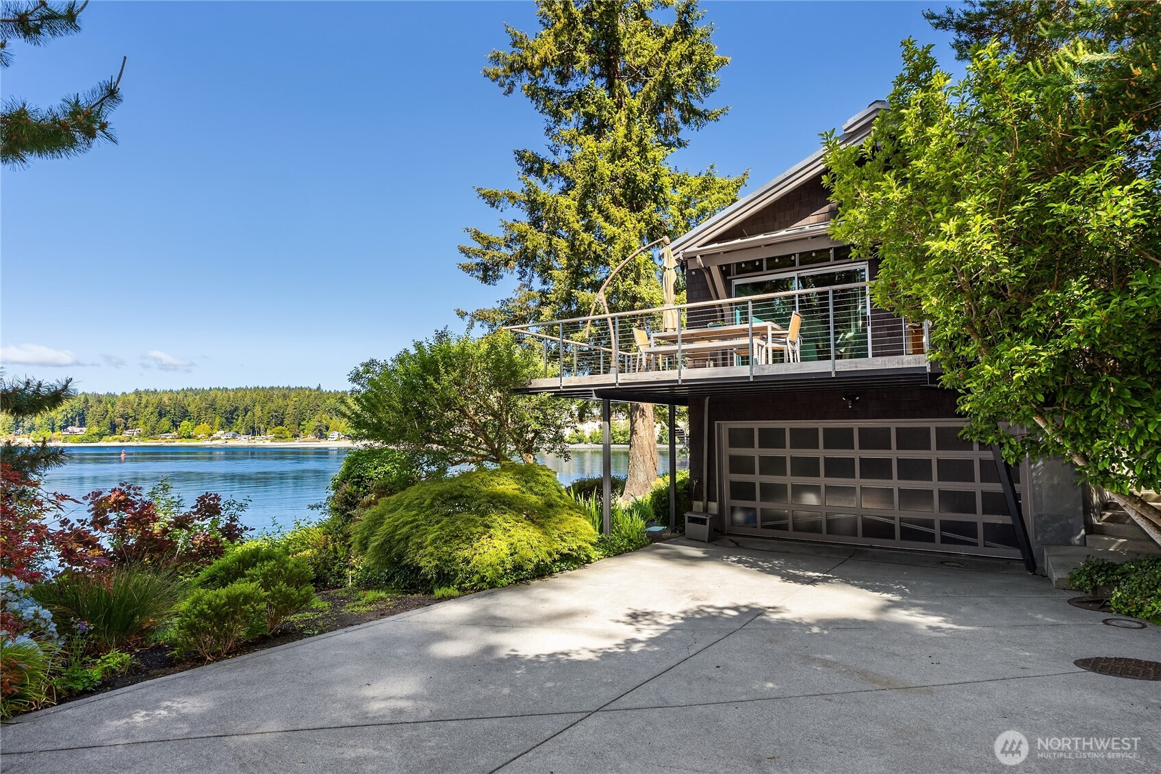 16221 Reitan Road NE, Bainbridge Island, WA 98110