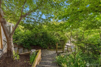 16221 Reitan Road NE, Bainbridge Island, WA 98110 - Photo 37