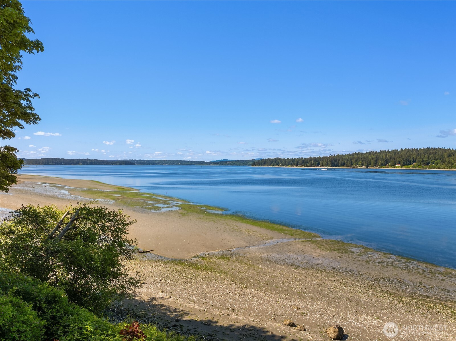 16221 Reitan Road NE, Bainbridge Island, WA 98110