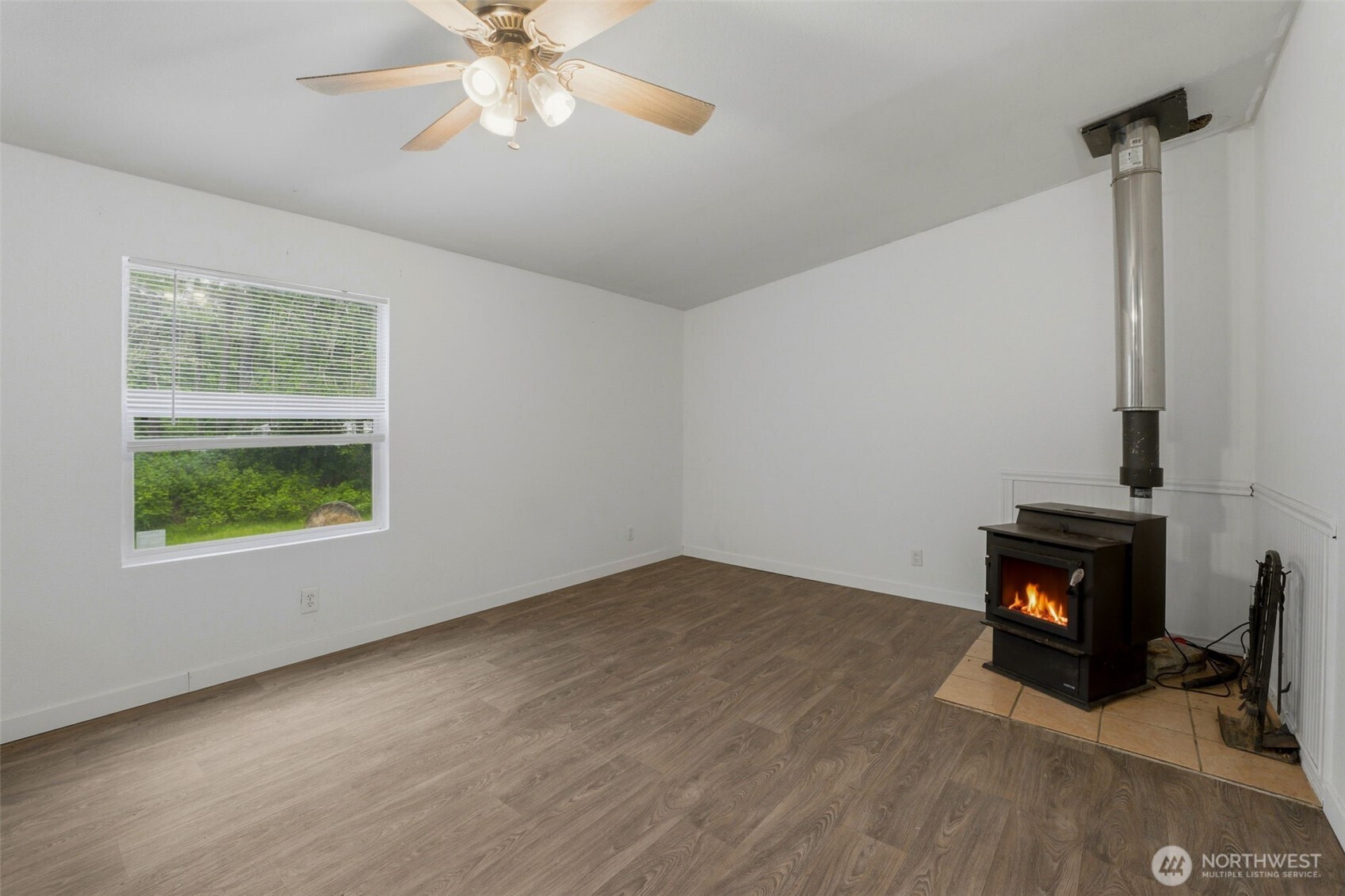 15511 Bay Ridge Drive NW, Poulsbo, WA 98370