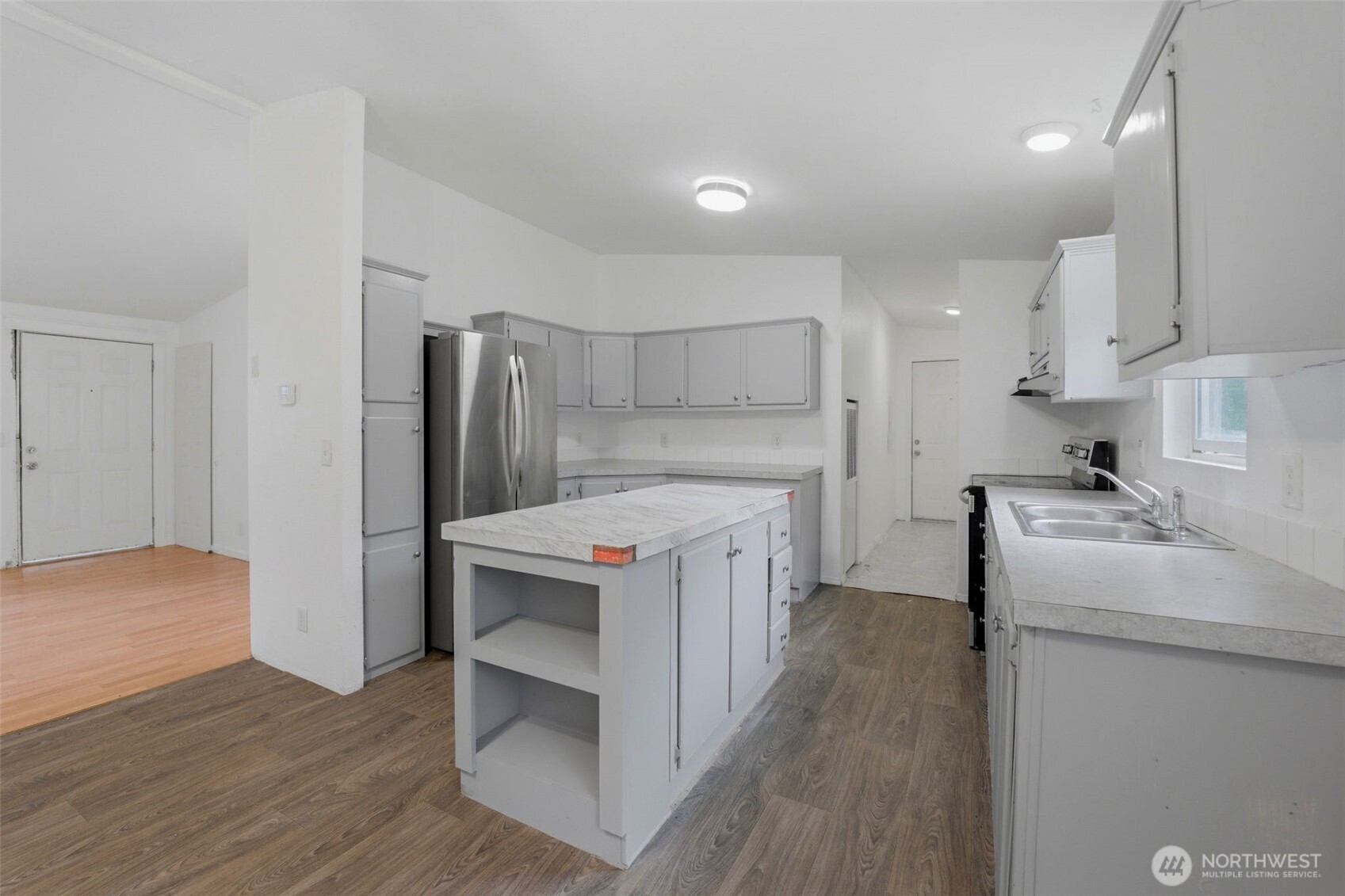 15511 Bay Ridge Drive NW, Poulsbo, WA 98370