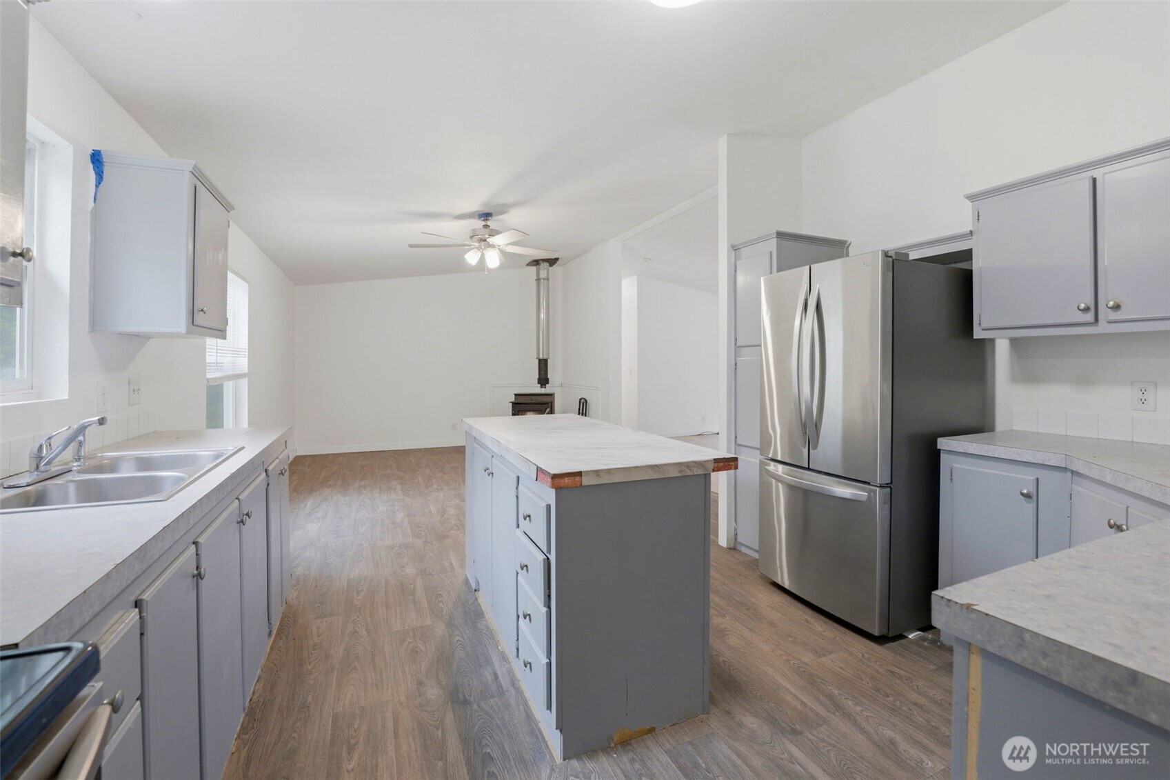 15511 Bay Ridge Drive NW, Poulsbo, WA 98370