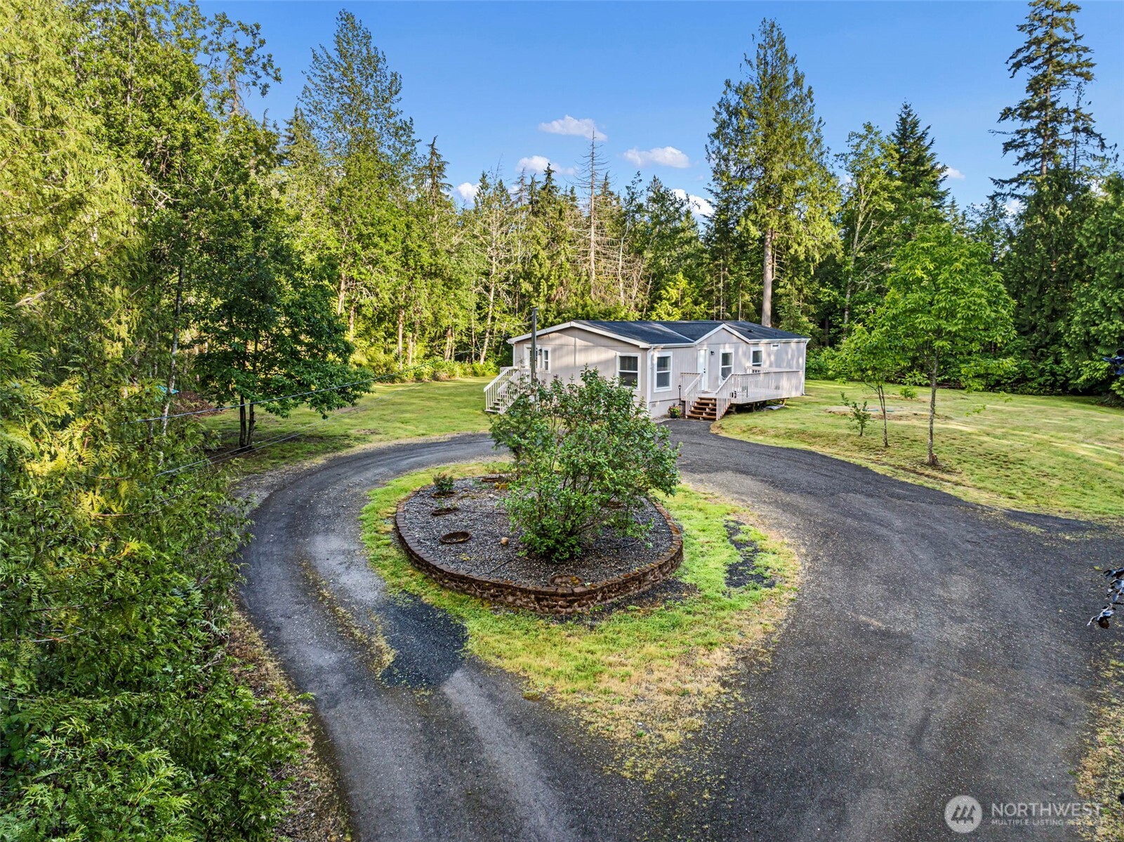 3103 NW River Lane , Poulsbo, WA 98370