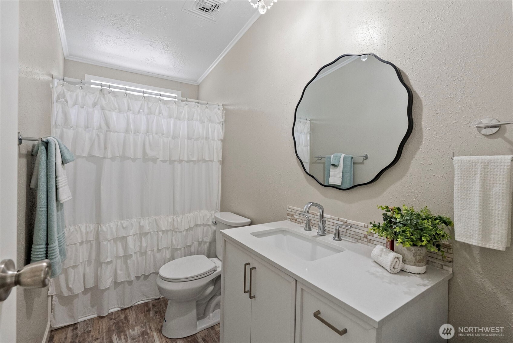 3103 NW River Lane , Poulsbo, WA 98370