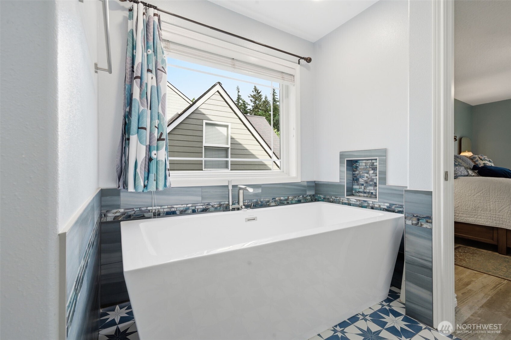 2407 NW 45th Avenue , Camas, WA 98607