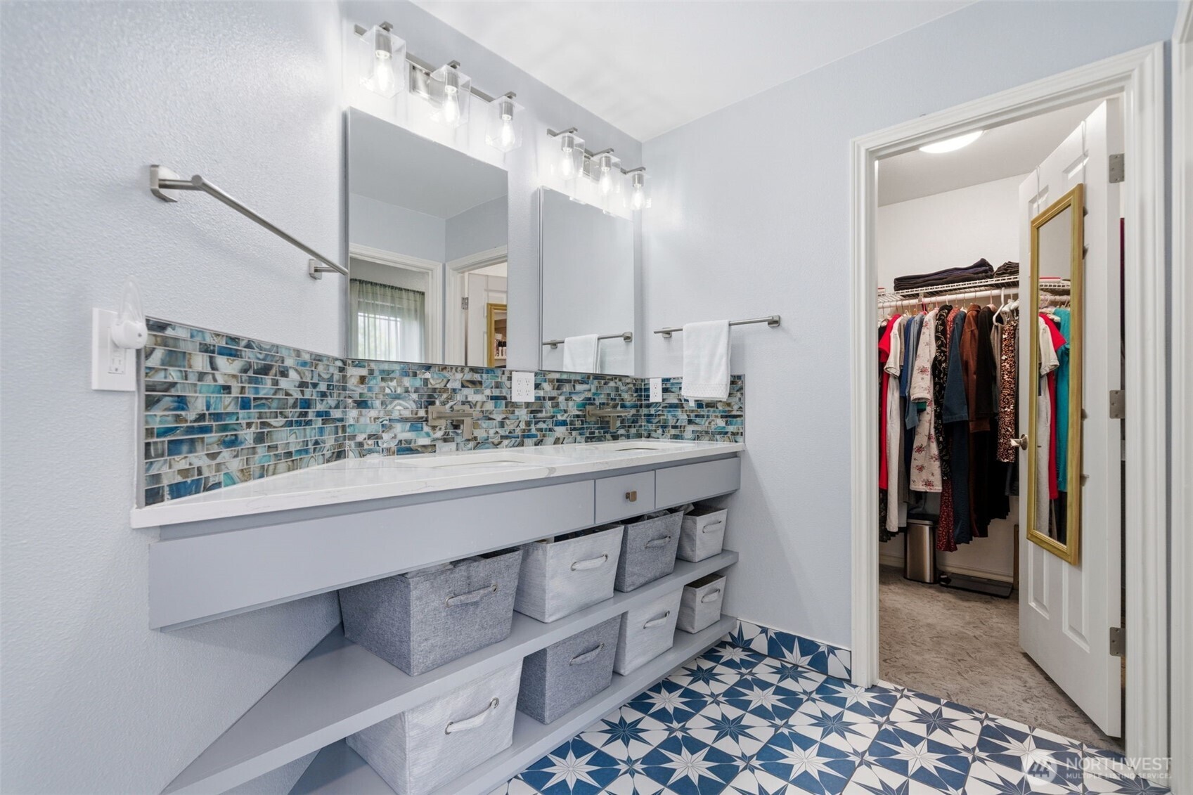 2407 NW 45th Avenue , Camas, WA 98607