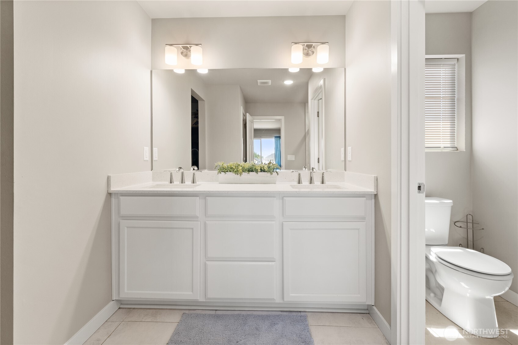 3639 SW Cardiff Street , Port Orchard, WA 98367