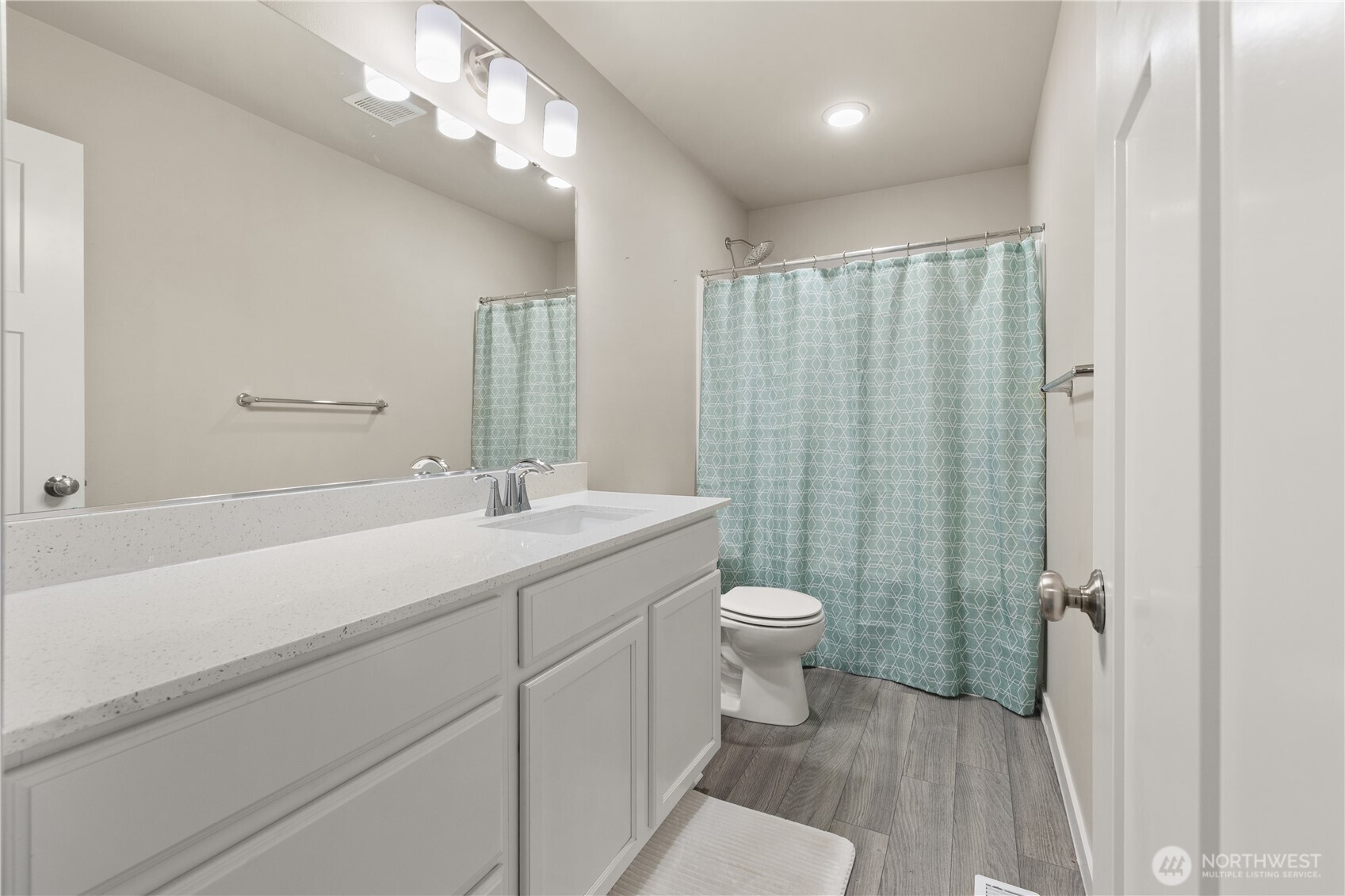 3639 SW Cardiff Street , Port Orchard, WA 98367