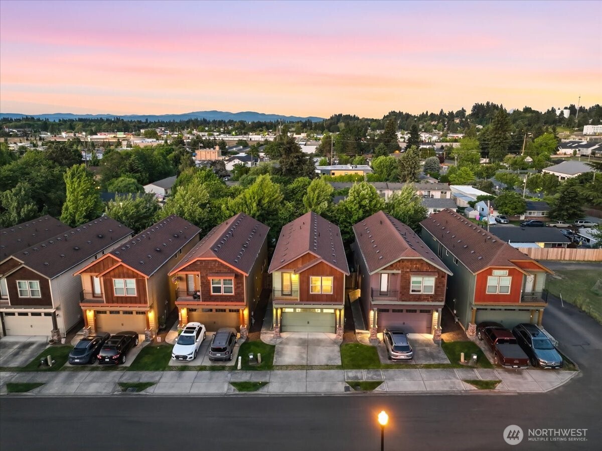 7405 NW 1st Place , Vancouver, WA 98665