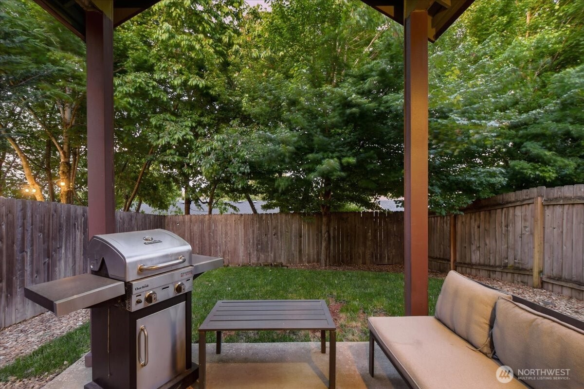 7405 NW 1st Place , Vancouver, WA 98665