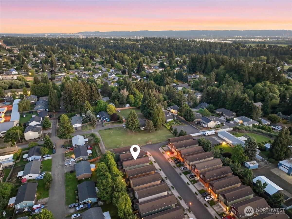 7405 NW 1st Place , Vancouver, WA 98665