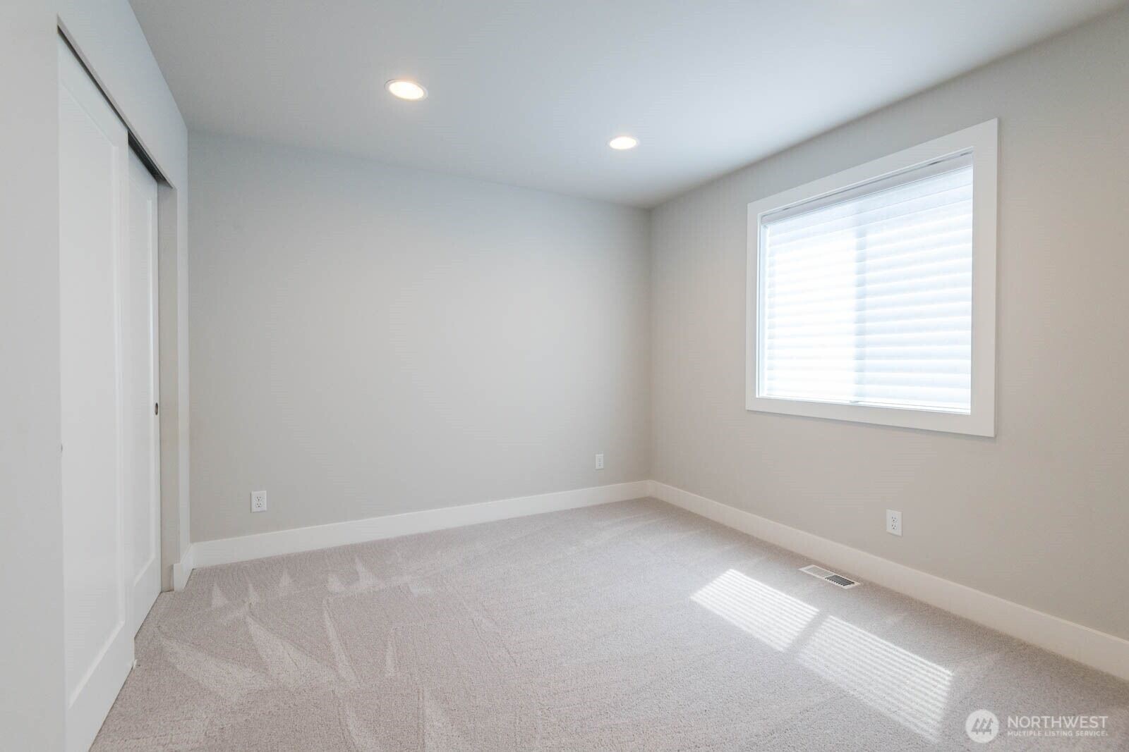 19226 Sandvik Place NE, Poulsbo, WA 98370