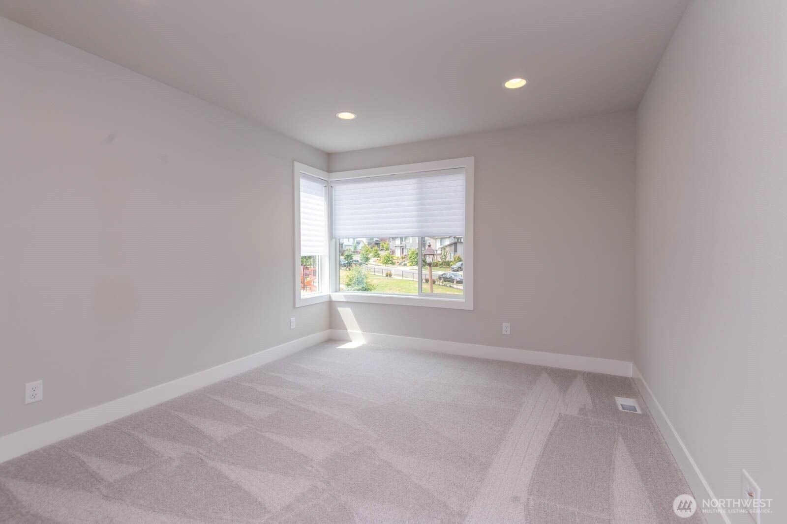 19226 Sandvik Place NE, Poulsbo, WA 98370