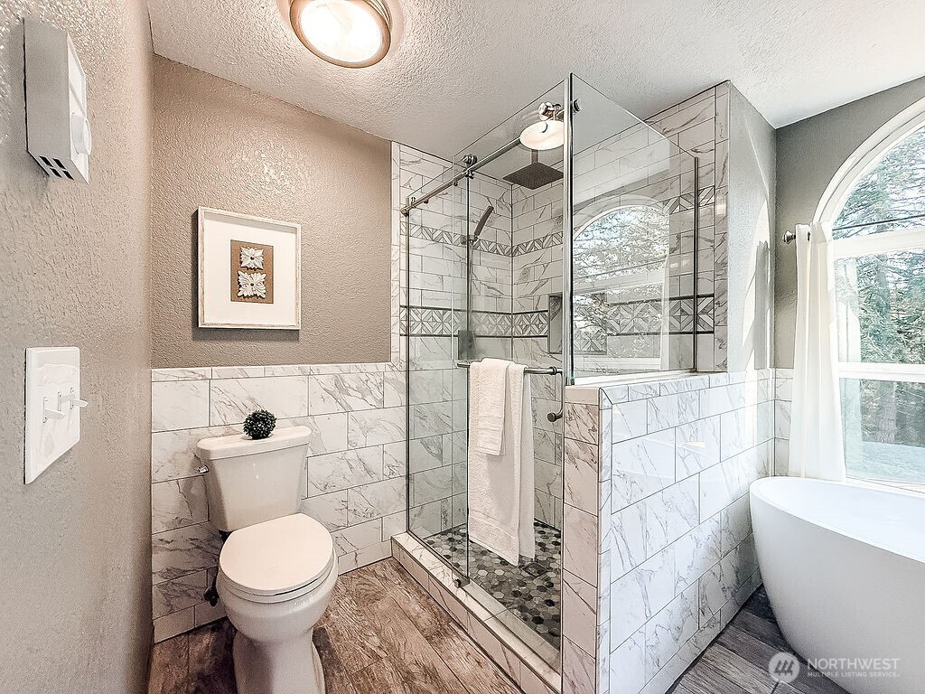 8610 Long Lake Road SE, Port Orchard, WA 98367
