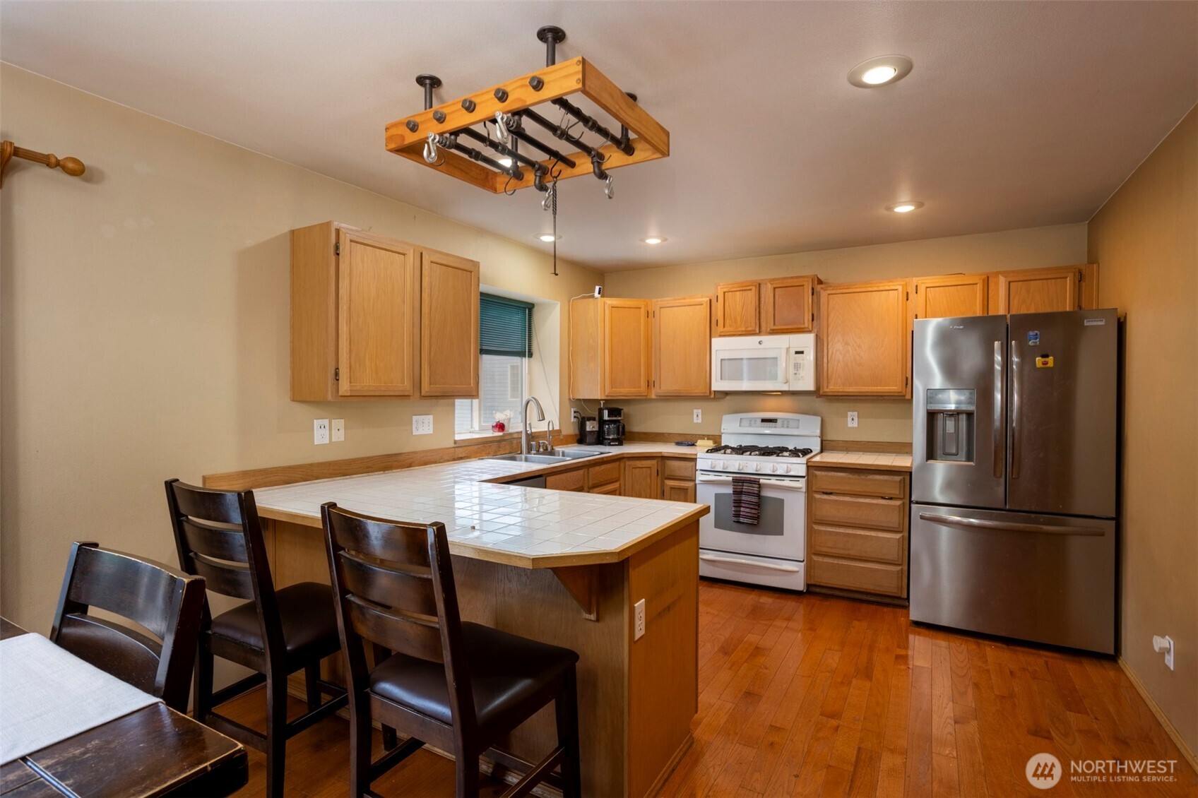 23184 Brandon Place NW, Poulsbo, WA 98370