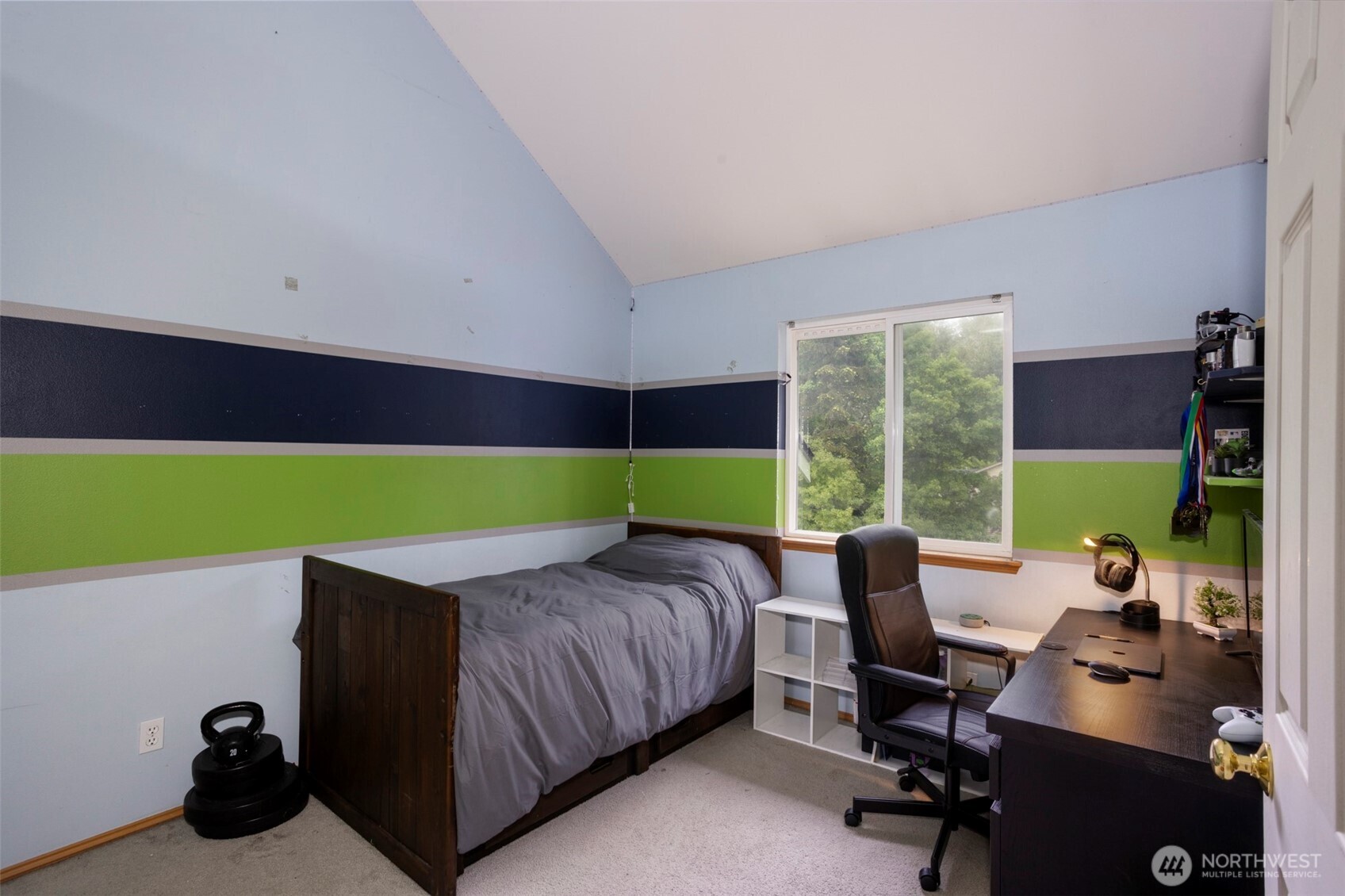 23184 Brandon Place NW, Poulsbo, WA 98370
