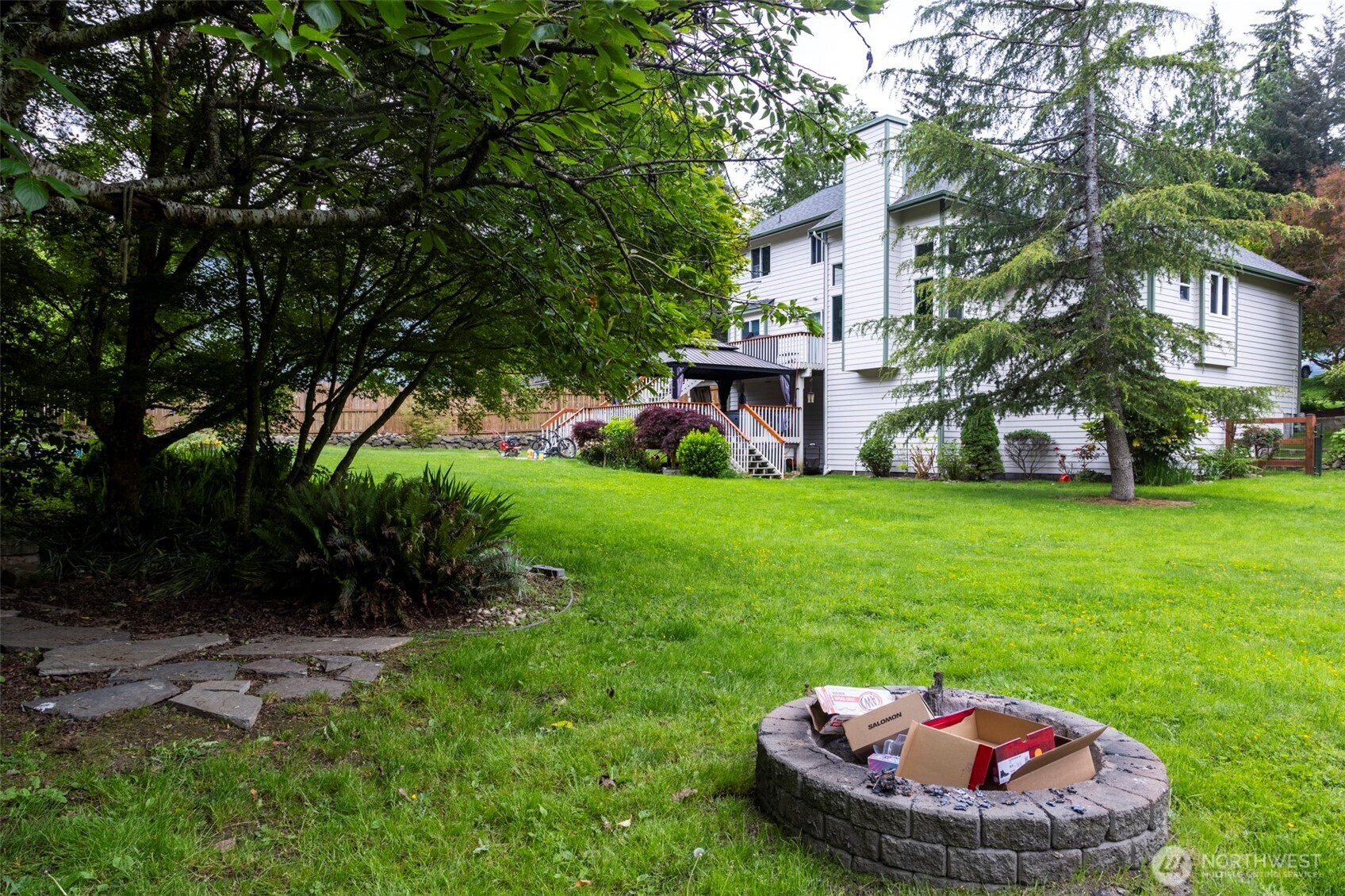 23184 Brandon Place NW, Poulsbo, WA 98370