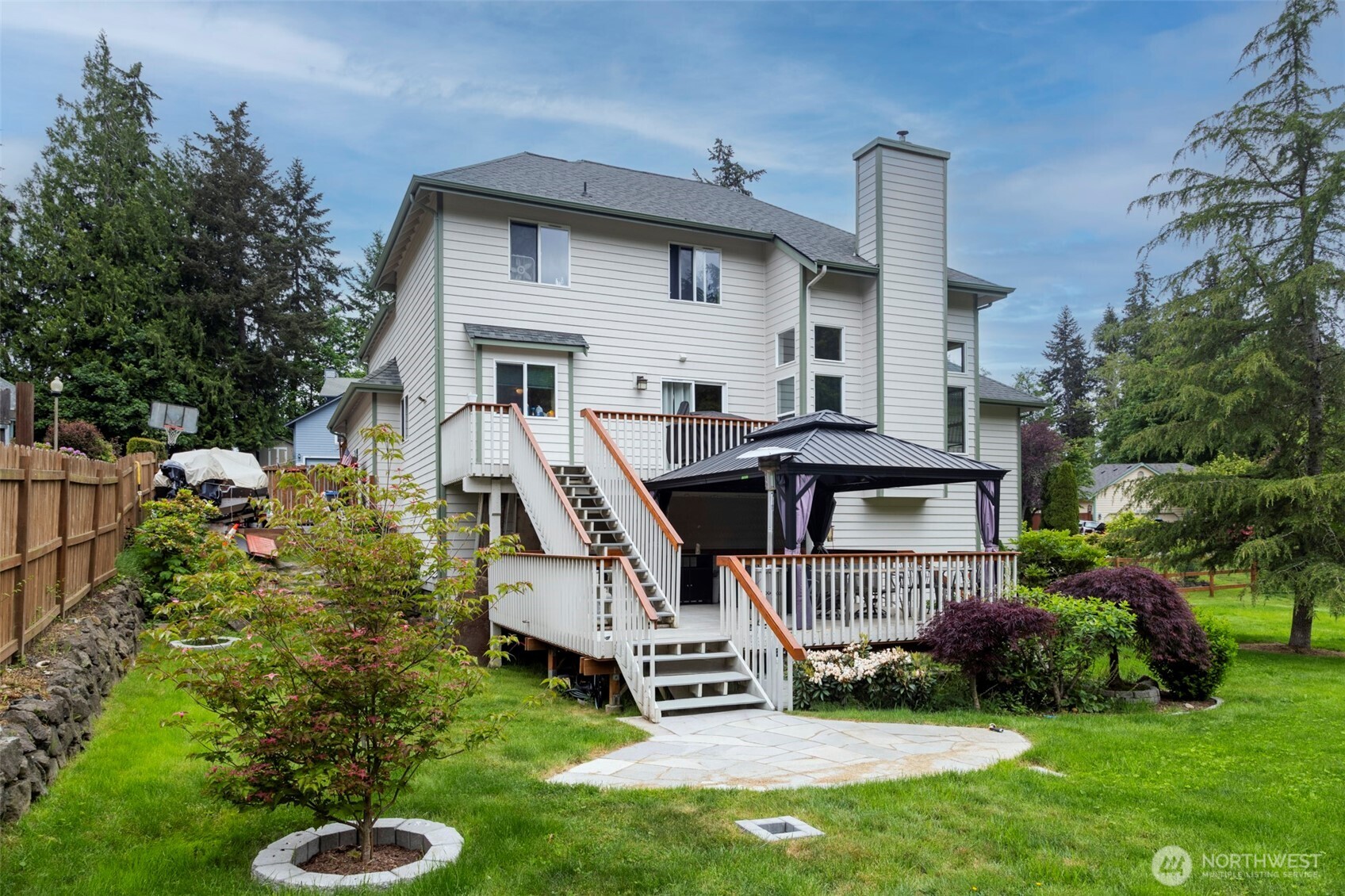 23184 Brandon Place NW, Poulsbo, WA 98370