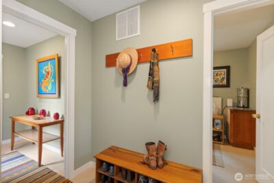10218 NE Pine Way , Bainbridge Island, WA 98110 - Photo 12