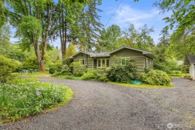 10218 NE Pine Way , Bainbridge Island, WA 98110 - Photo 2