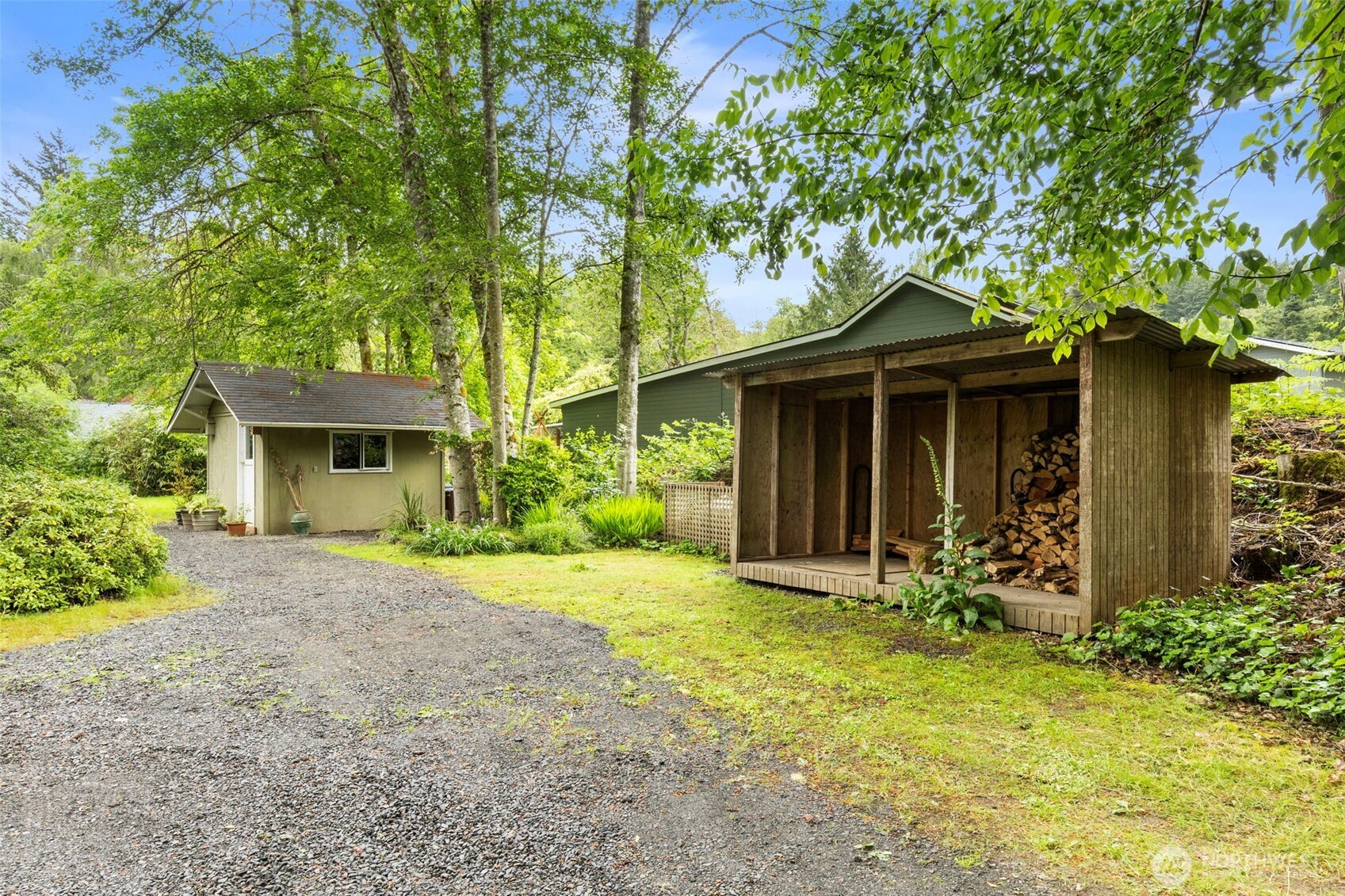 10218 NE Pine Way , Bainbridge Island, WA 98110