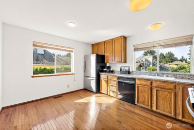 1381 NW Derryfield Drive , Silverdale, WA 98383 - Photo 12