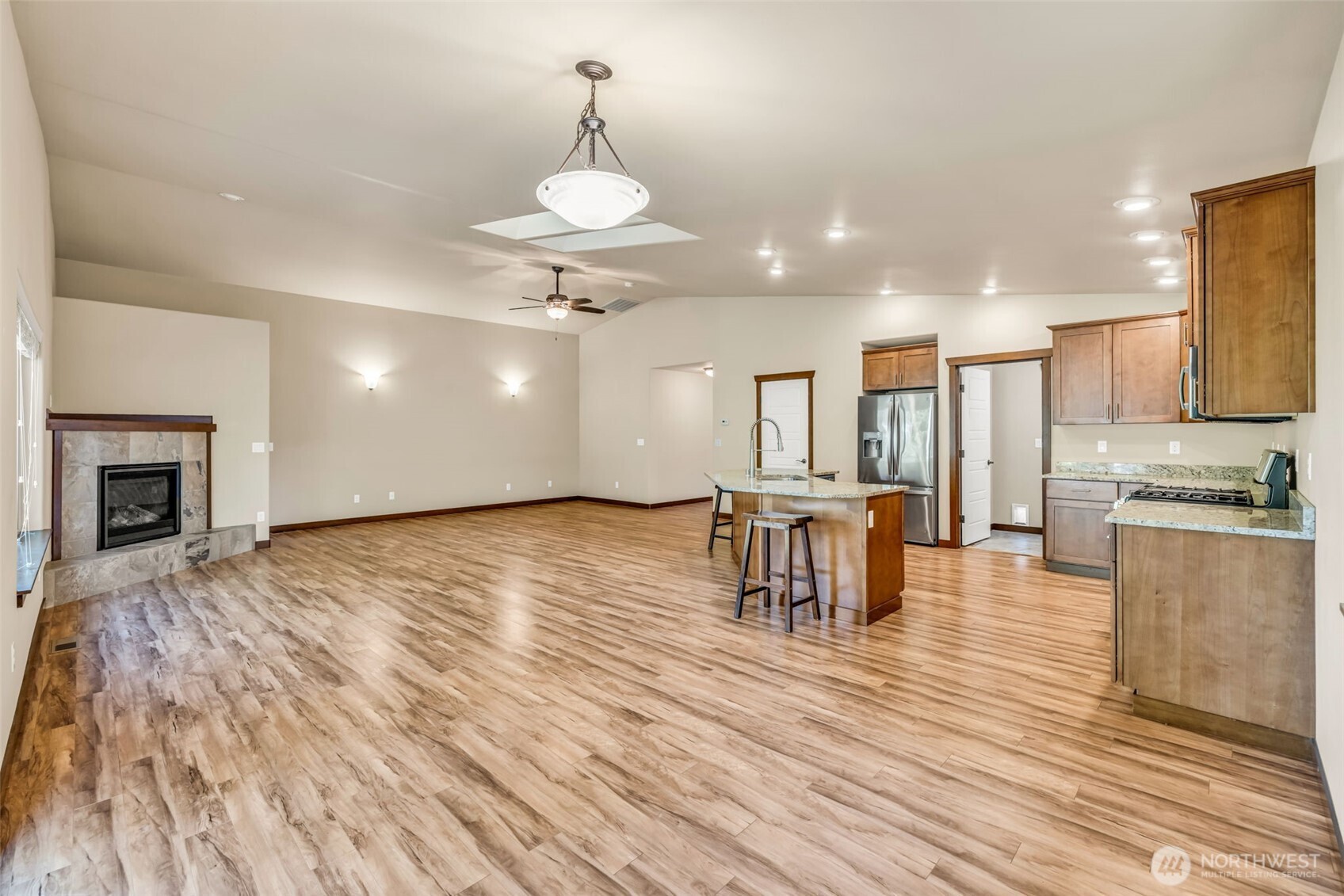 10787 Armada Avenue NW, Silverdale, WA 98383