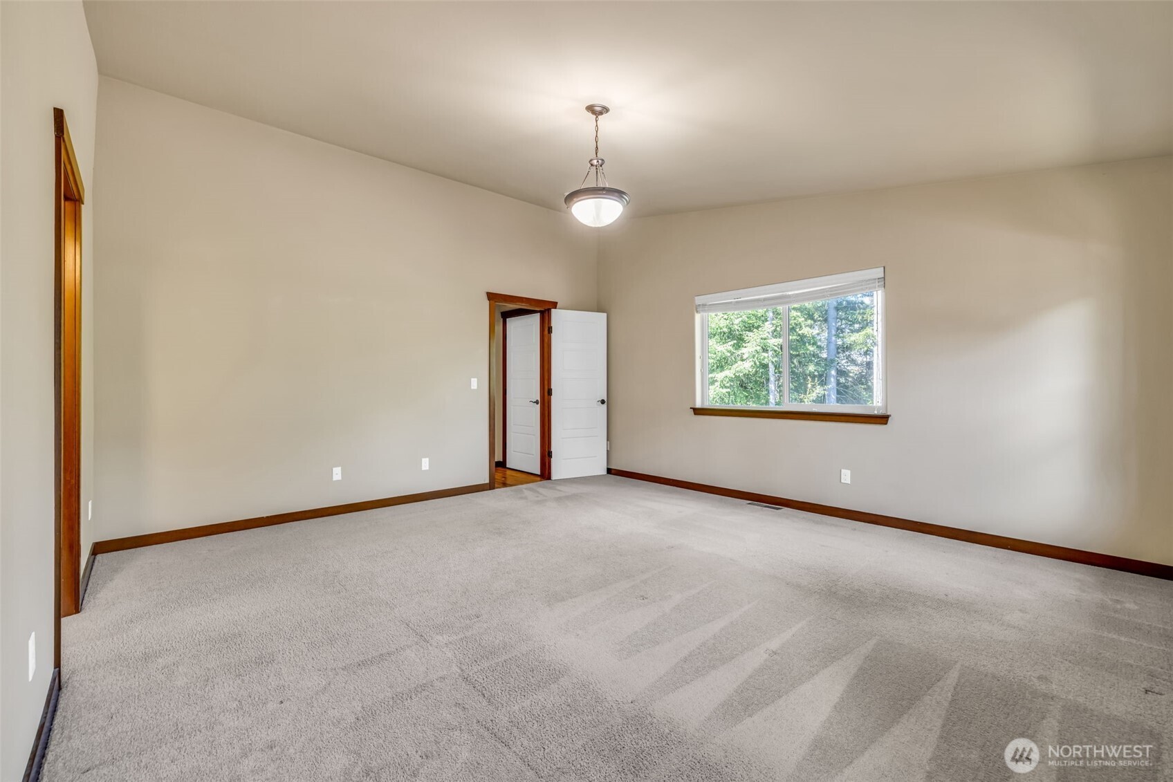 10787 Armada Avenue NW, Silverdale, WA 98383