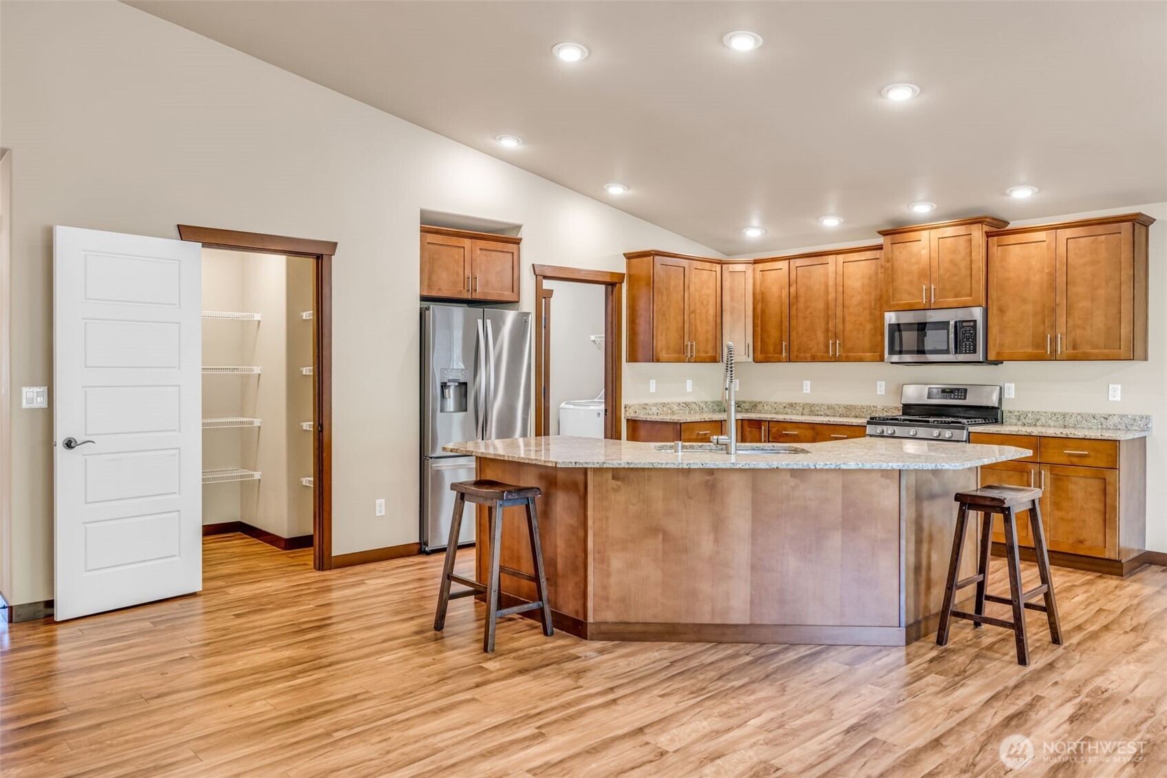 10787 Armada Avenue NW, Silverdale, WA 98383