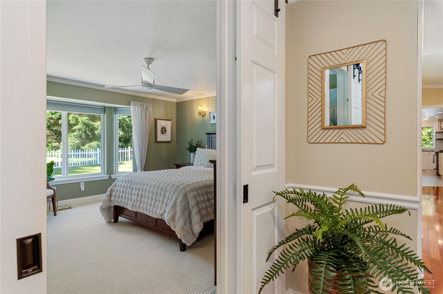 6300 SW Caboose Court , Port Orchard, WA 98367