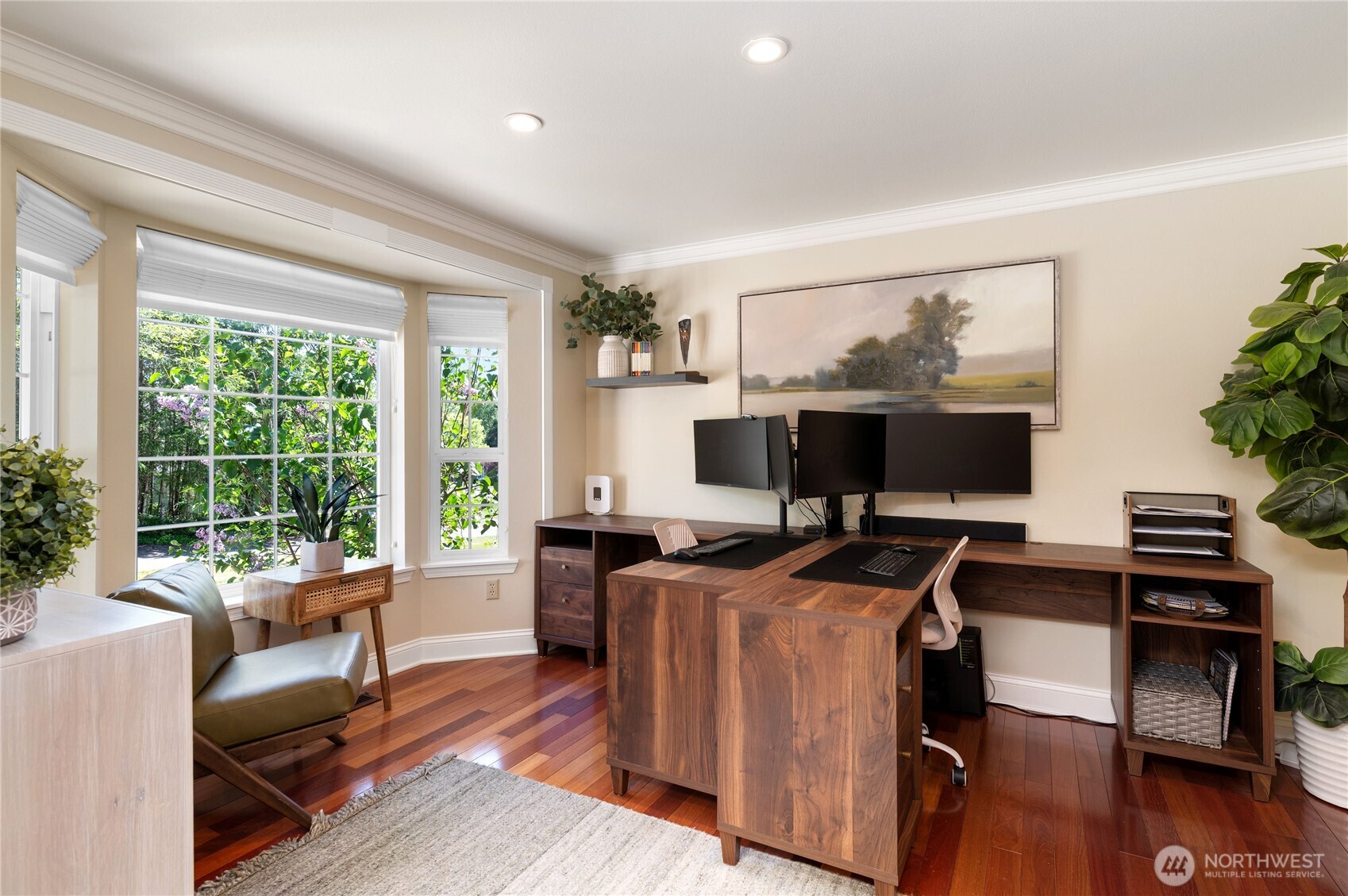 6300 SW Caboose Court , Port Orchard, WA 98367