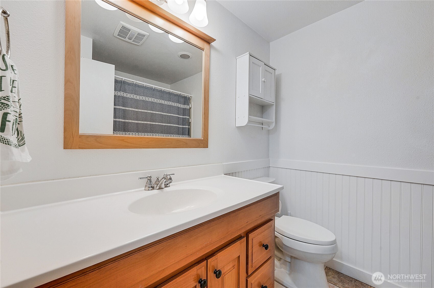 2625 NE Mary Court , Poulsbo, WA 98370
