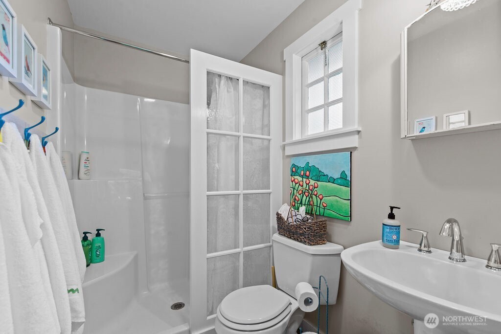 8343 Glenwood Road SW, Port Orchard, WA 98367