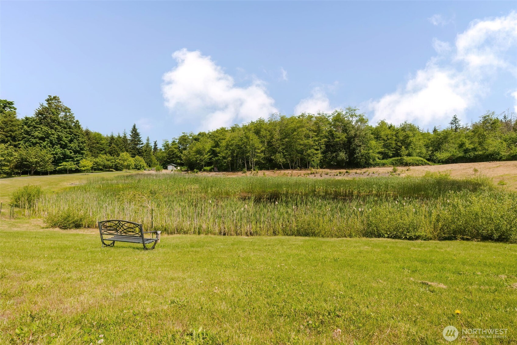 38743 Tinker Place NE, Hansville, WA 98340