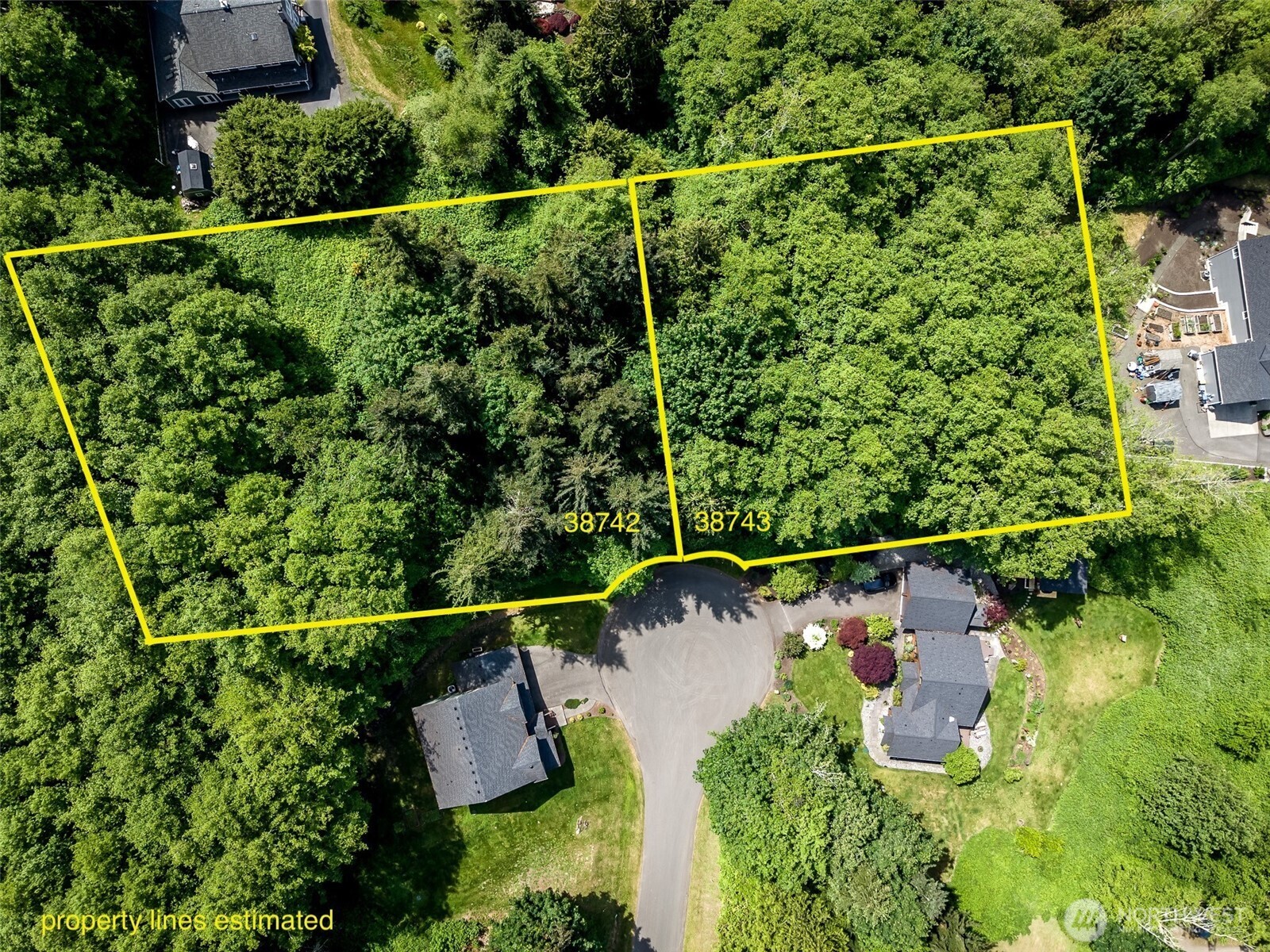 38743 Tinker Place NE, Hansville, WA 98340