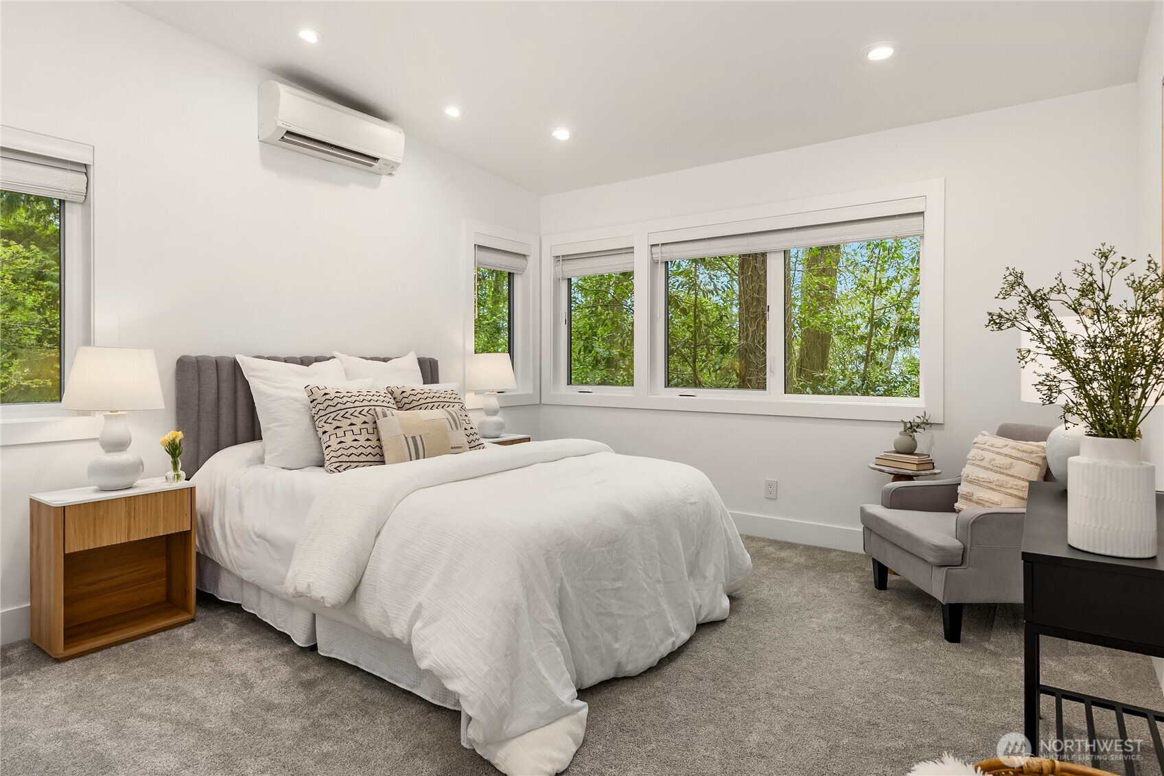10003 Manitou Beach Drive NE, Bainbridge Island, WA 98110