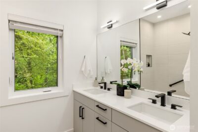 10003 Manitou Beach Drive NE, Bainbridge Island, WA 98110 - Photo 32