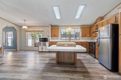 2084 Hastings Lane SE, Port Orchard, WA 98367 - Photo 11