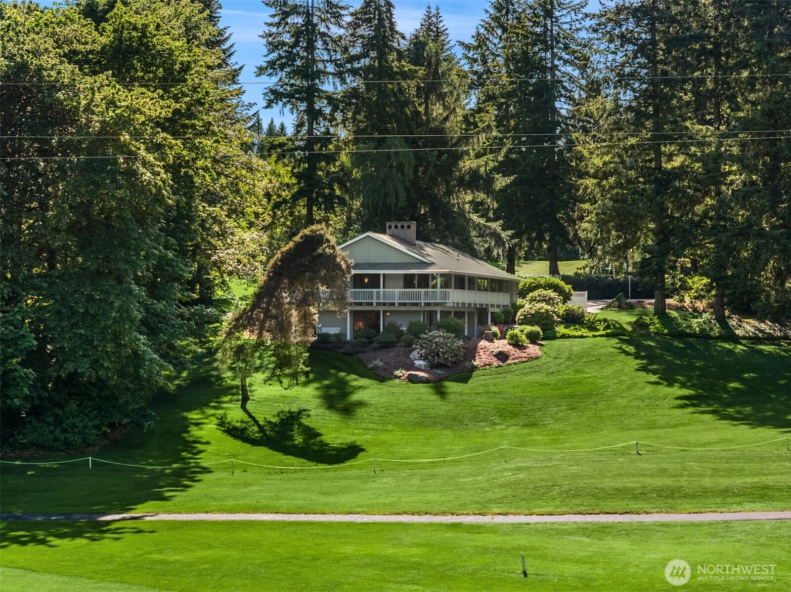 11186 Blue Pond Place NE, Bainbridge Island, WA 98110