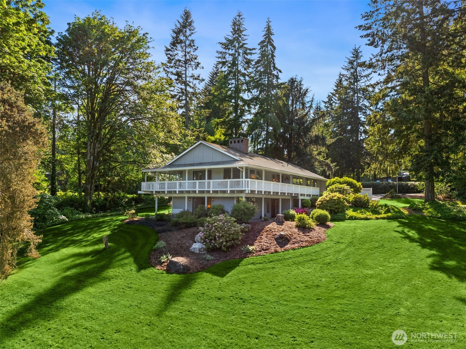 11186 Blue Pond Place NE, Bainbridge Island, WA 98110