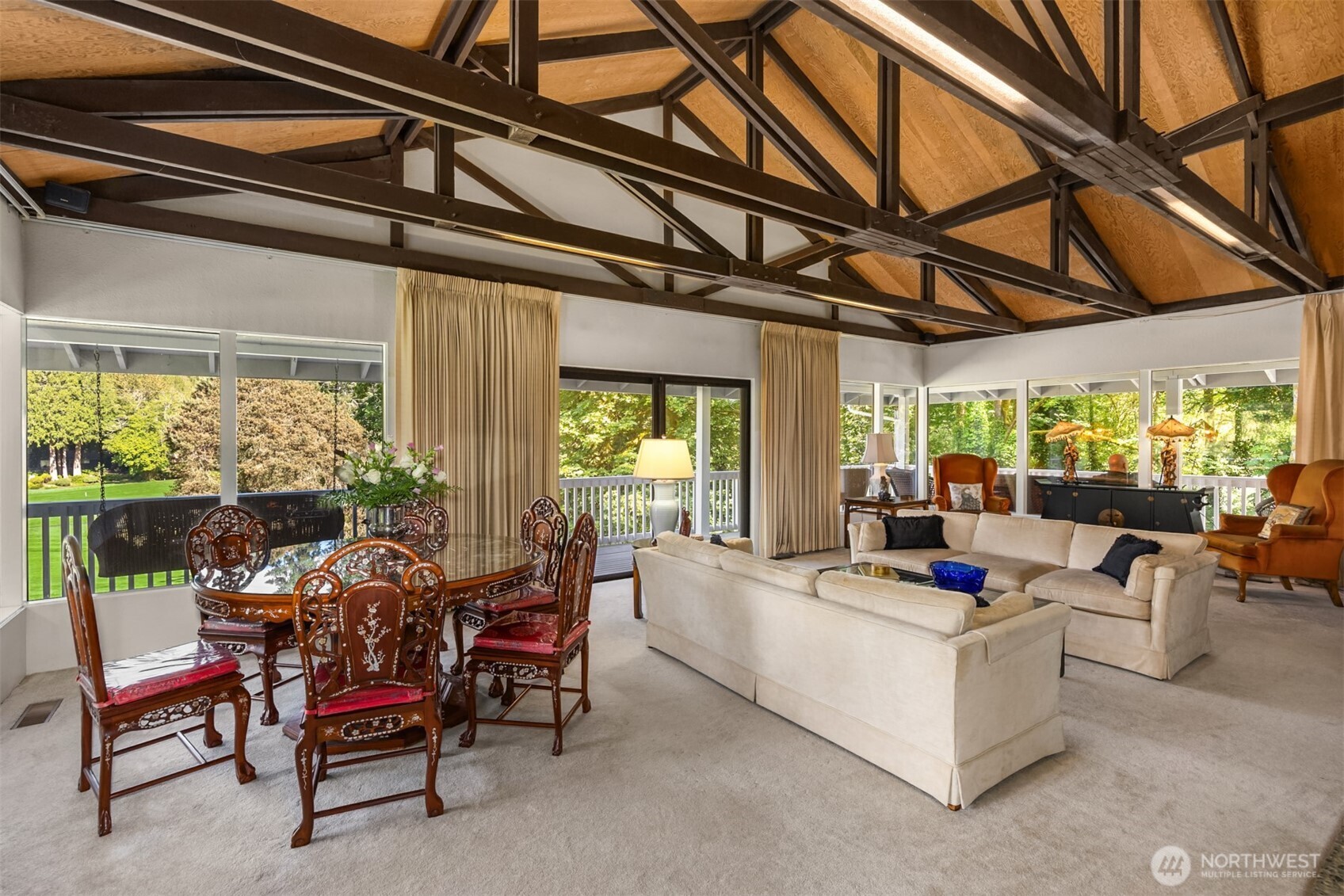 11186 Blue Pond Place NE, Bainbridge Island, WA 98110