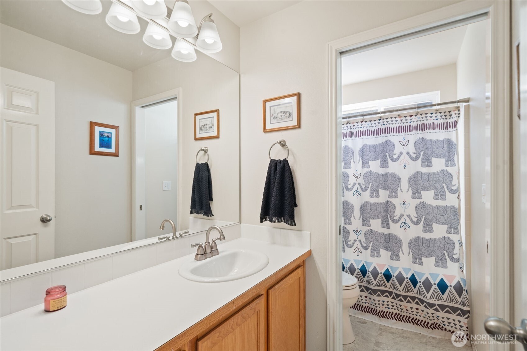 4851 NW Walgren Drive , Silverdale, WA 98383