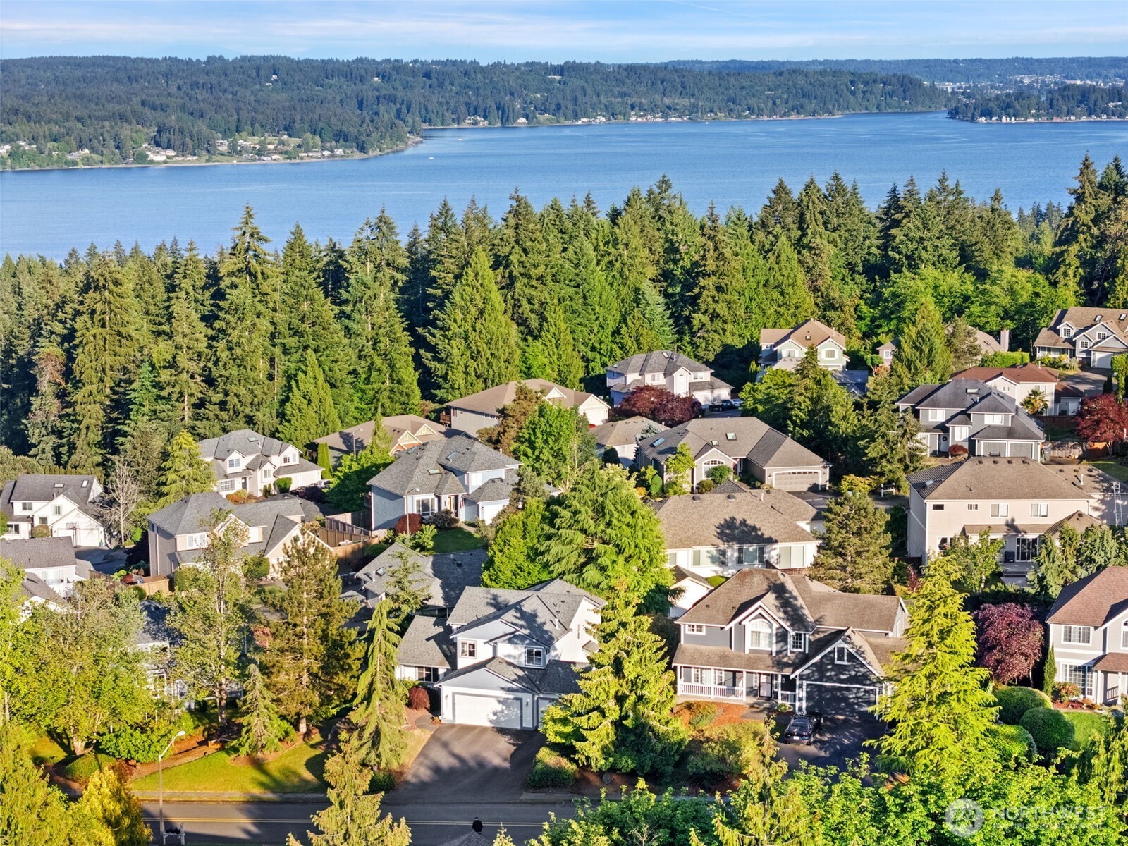 4851 NW Walgren Drive , Silverdale, WA 98383