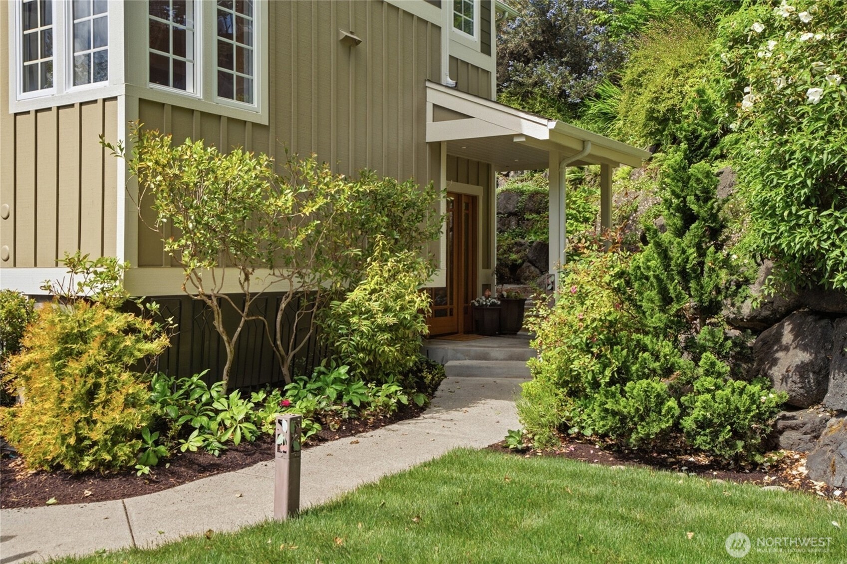 474 Glen Hollow Place SW, Bainbridge Island, WA 98110