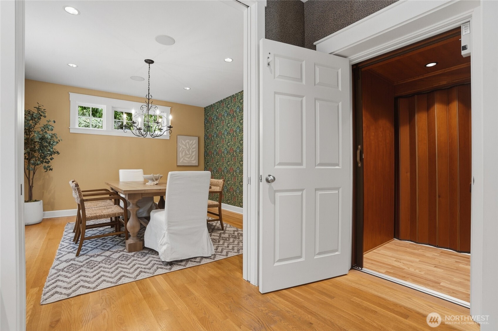 474 Glen Hollow Place SW, Bainbridge Island, WA 98110
