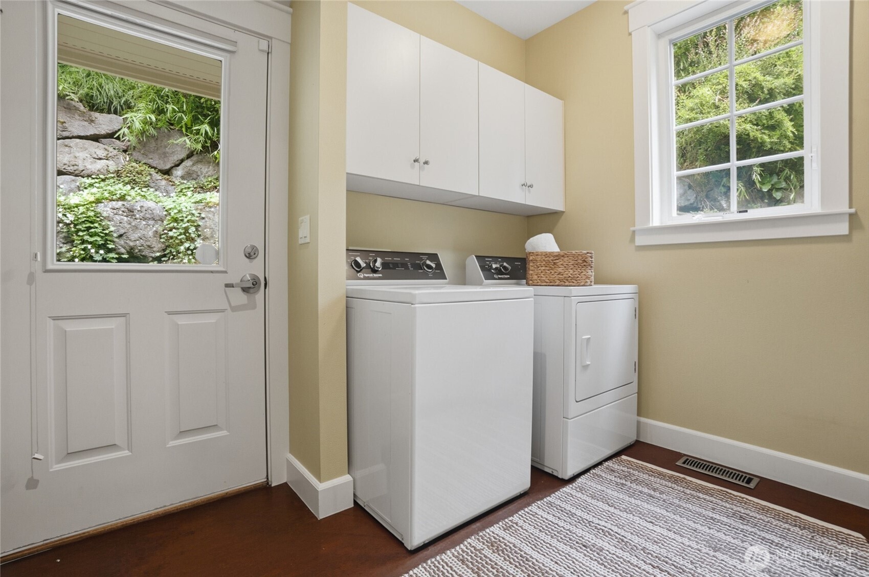 474 Glen Hollow Place SW, Bainbridge Island, WA 98110