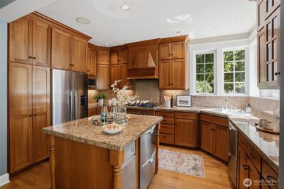 474 Glen Hollow Place SW, Bainbridge Island, WA 98110 - Photo 8