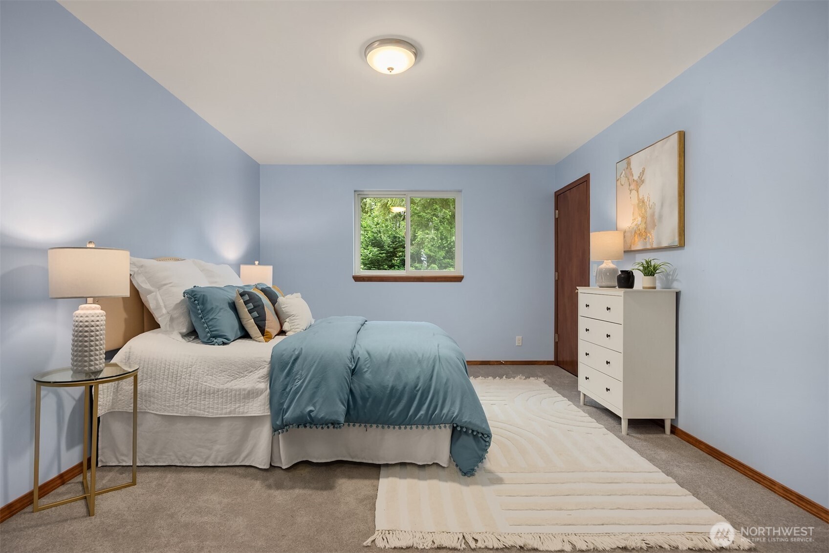 24390 Mount Washington View Lane NW, Poulsbo, WA 98370-8057