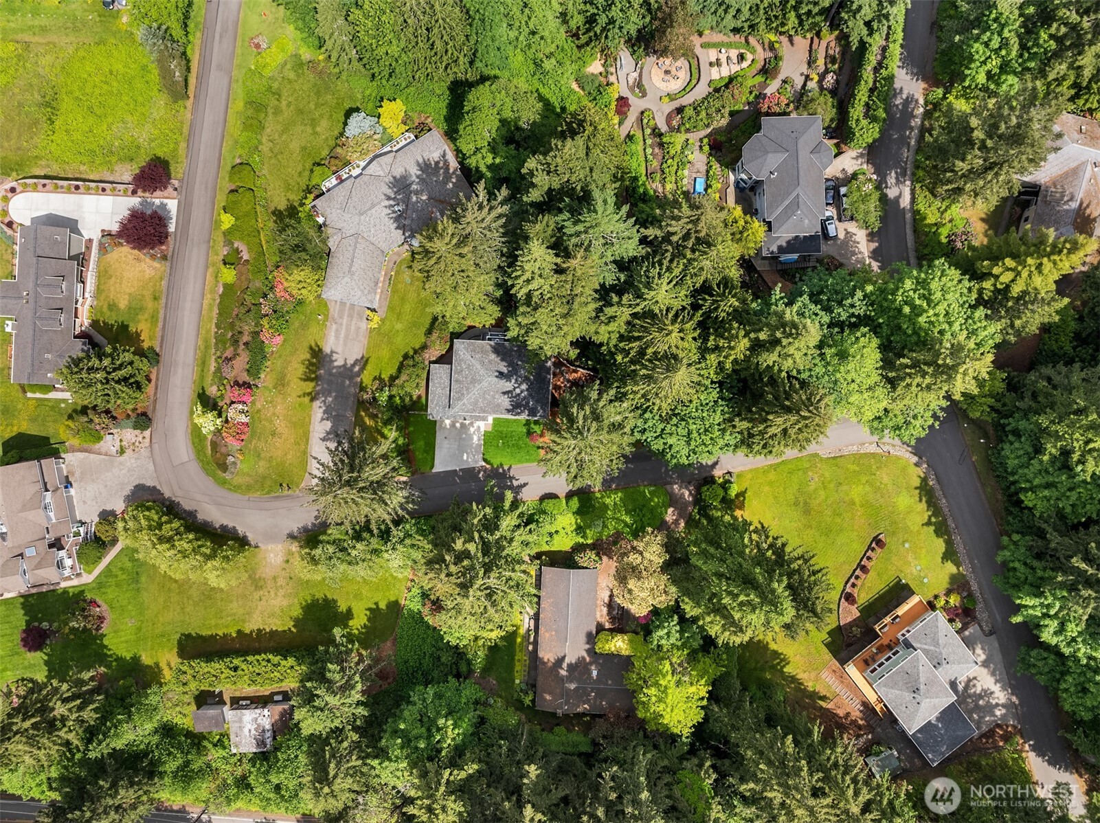 24390 Mount Washington View Lane NW, Poulsbo, WA 98370-8057